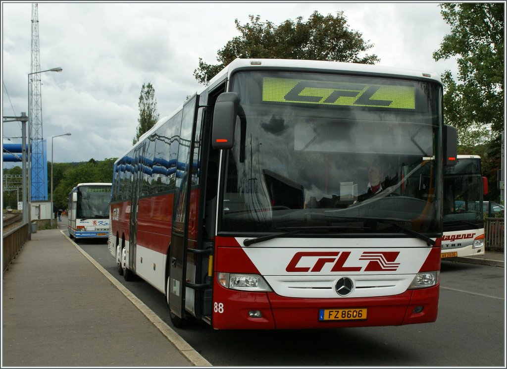 Ein CFL Bus in Mersch aus nchster Nhe.
15. Juni 2013