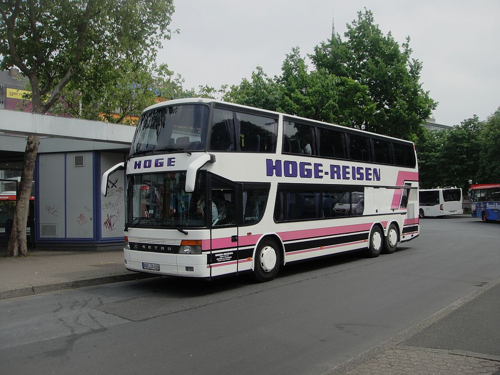 Hoge-Reisen BOR-ZA 650 Bonn ZOB