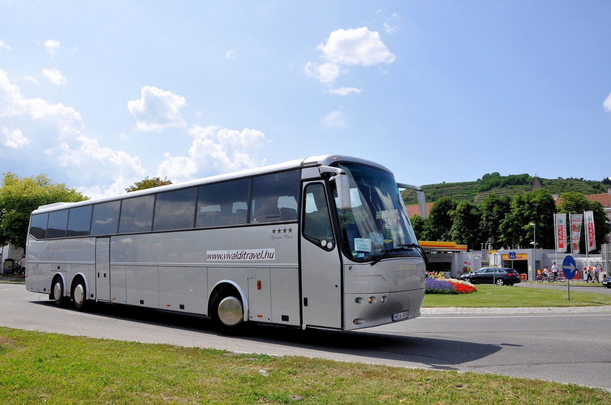 BOVA Reisebus aus Ungarn im Juli 2013 in Krems.