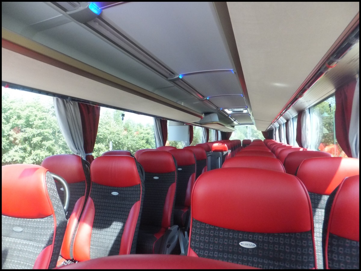 Der Fahrgastraum im Neoplan Cityliner von GFB-Reisen aus Deutschland in Lietzow.