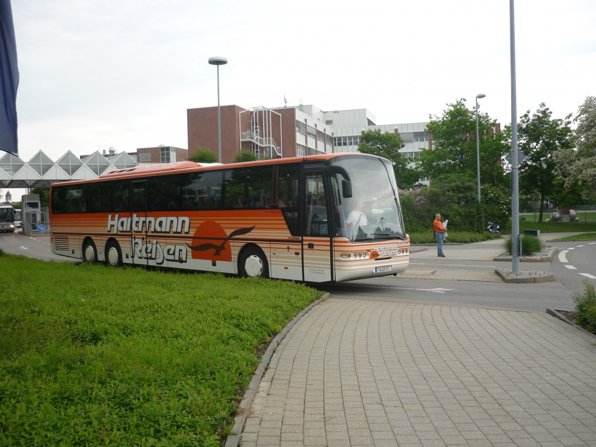 Hartmann-Reisen aus Rottenburg in Sindelfingen. Neoplan -Euroliner