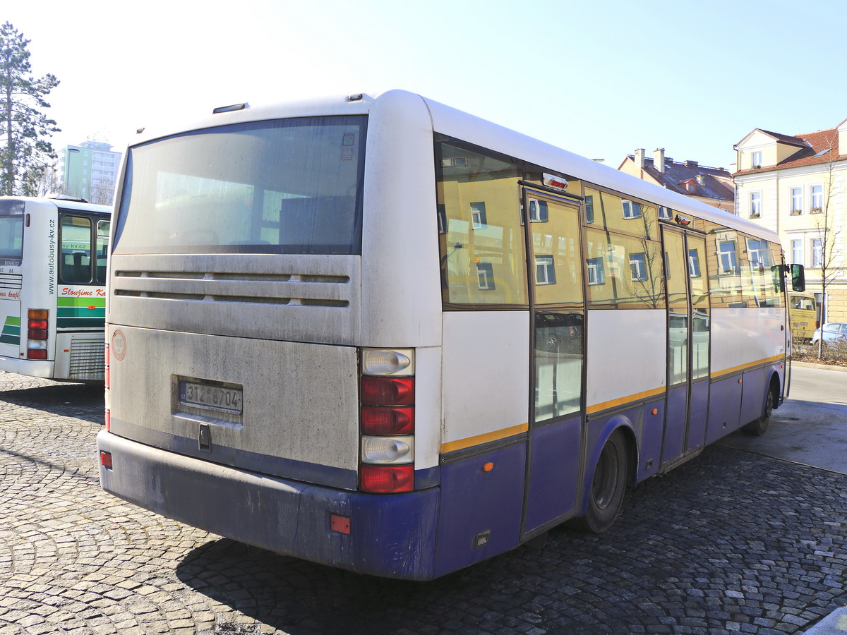 Heckpartie des Bus der ER-Bus PRAGUE s.r.o aus Prag am 17. Februar 2019 im Busbahnhof von Cheb.