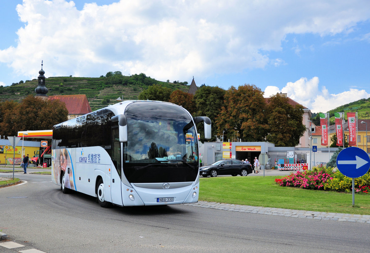 Irisbus Magelys von Madabusz.hu in Krems gesehen.