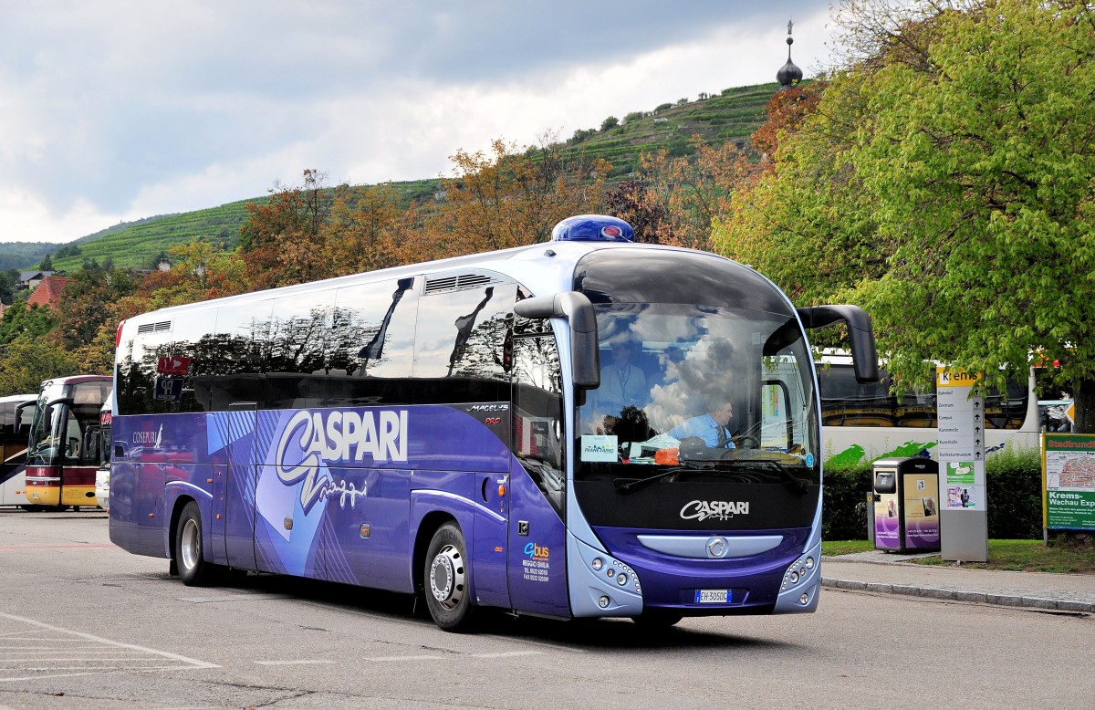 Irisbus Magelys Pro von Caspari aus Italien am 21.August 2014 in Krems gesehen.