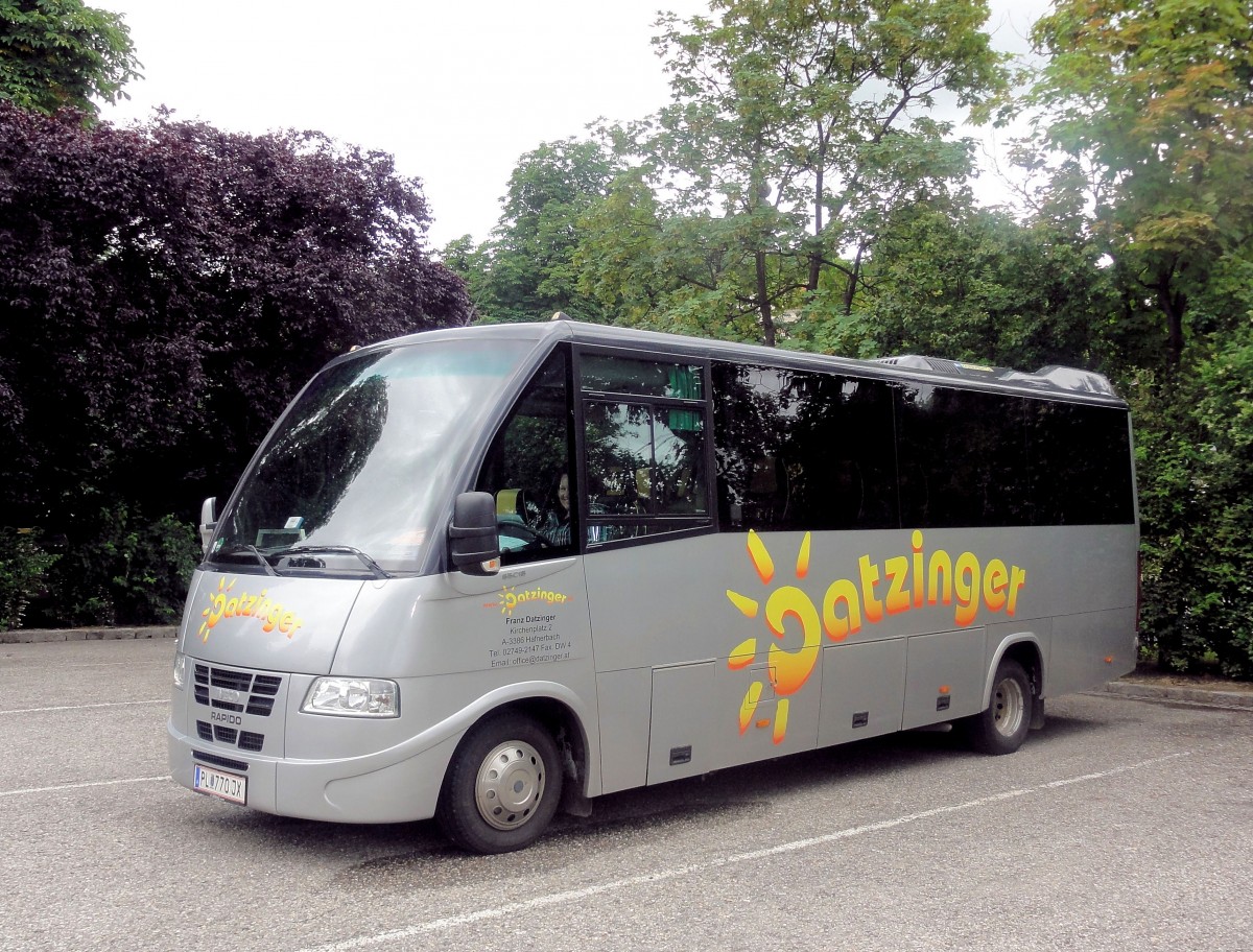 IVECO RAPIDO von Busreisen DATZINGER aus Niedersterreich am 26.6.2013 in Krems gesehen.