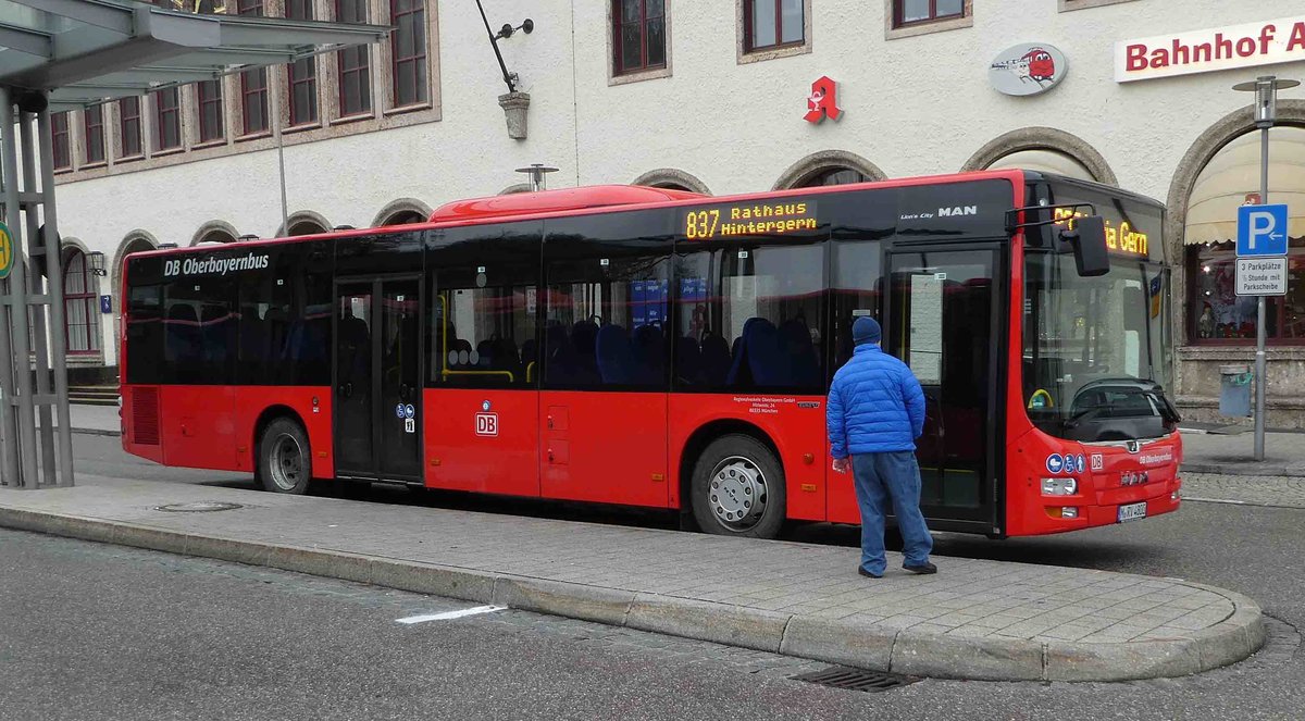 MAN Lion`s City von DB Oberbayernbus steht im Dezember 2018 am HBF Berchtesgaden