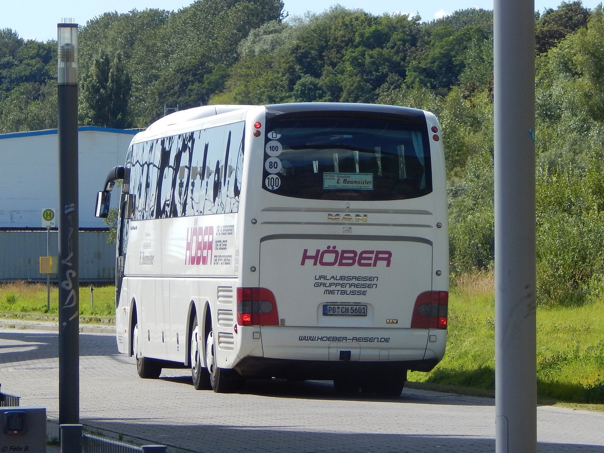 MAN Lion's Coach von Höber-Reisen aus Deutschland im Stadthafen Sassnitz.