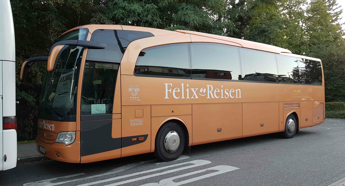 MB von FELIX-Reisen steht in Friedrichshafen