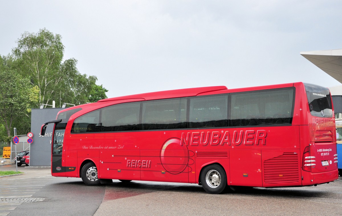 Mercedes Benz Travego von Neubauer Reisen aus sterreich am 12.Juli 2014 in Krems.