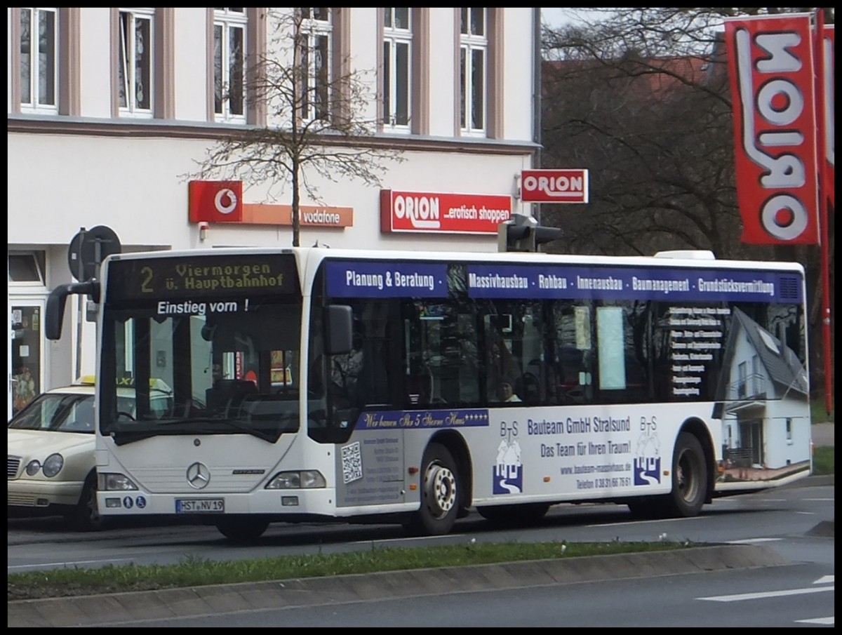 Mercedes Citaro I der Stadtwerke Stralsund in Stralsund.