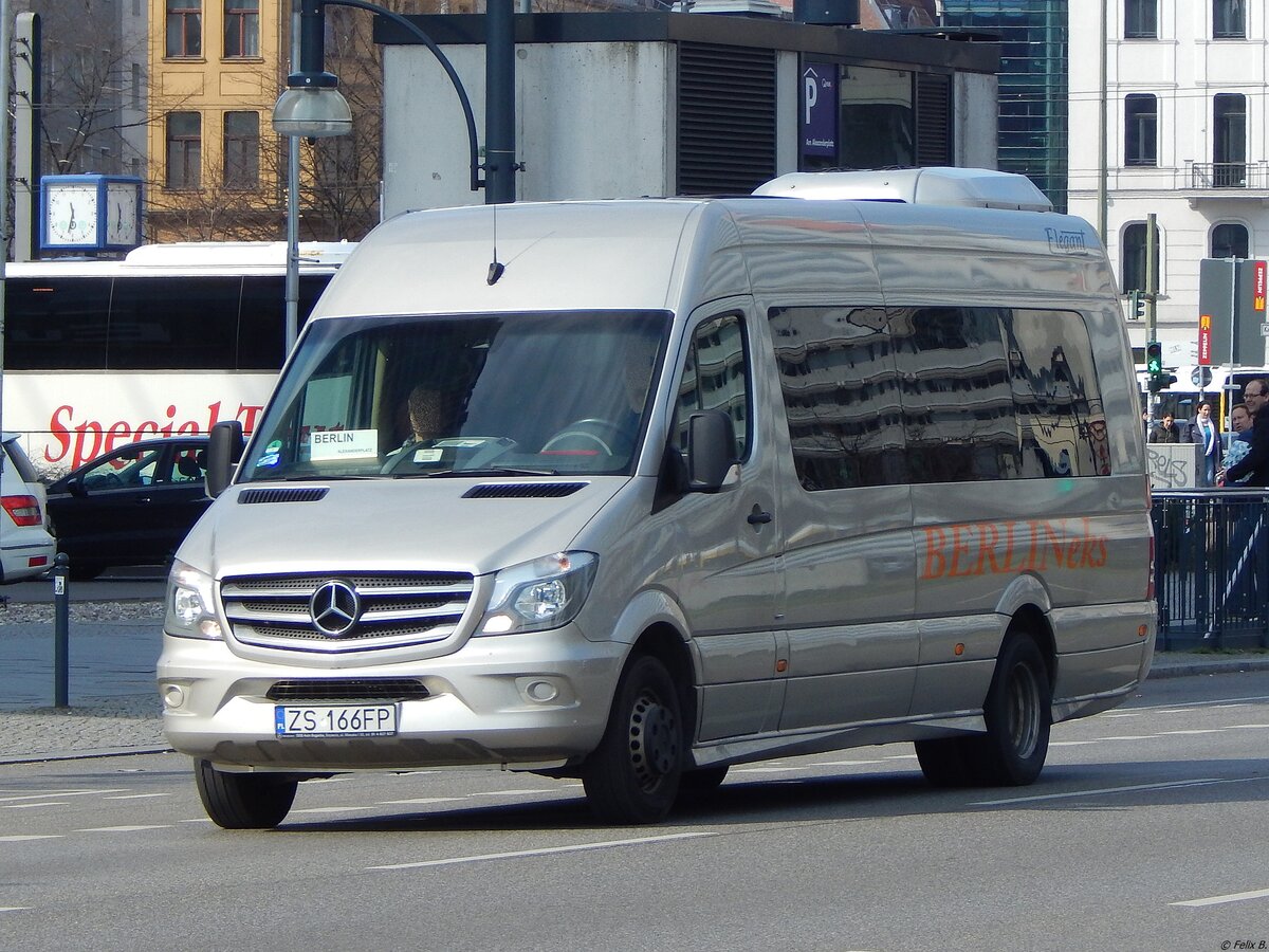 Mercedes Sprinter von Berlineks aus Polen in Berlin. 