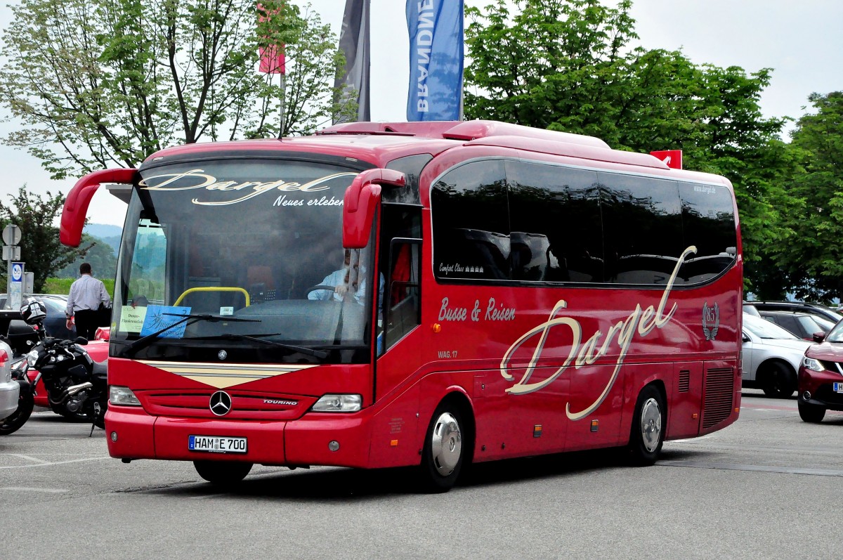 Mercedes Tourino von Dargel Reisen aus der BRD am 25.5.2015 in Krems.