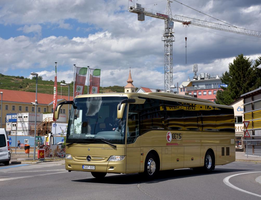 Mercedes Tourismo von EETS Travel.hu 06/2017 in Krems.