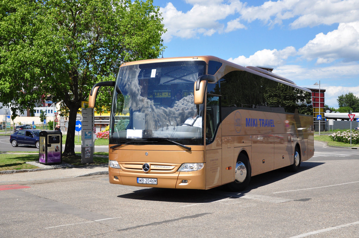 Mercedes Tourismo von EMKA Trans aus PL in Krems gesehen.
