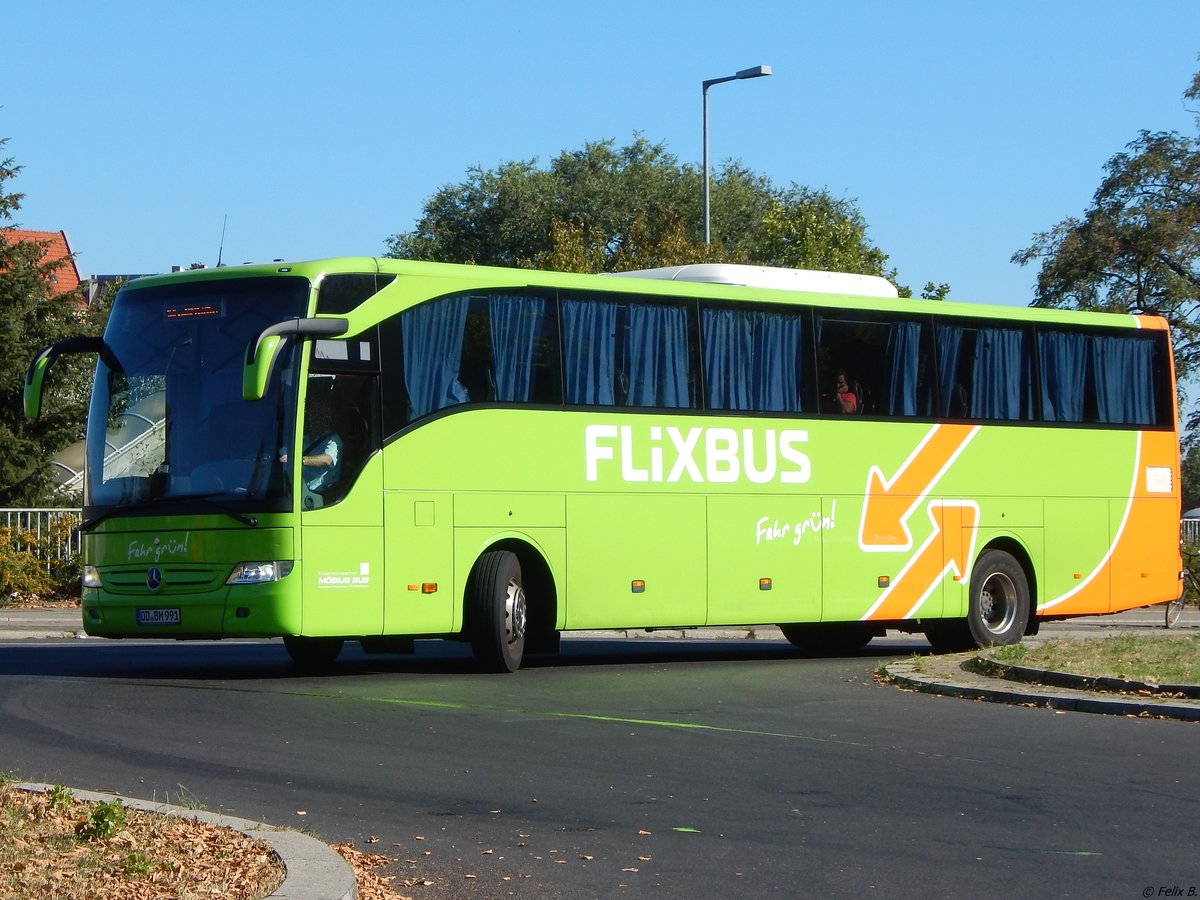 Mercedes Tourismo von Flixbus/Möbius Bus aus Deutschland in Berlin.