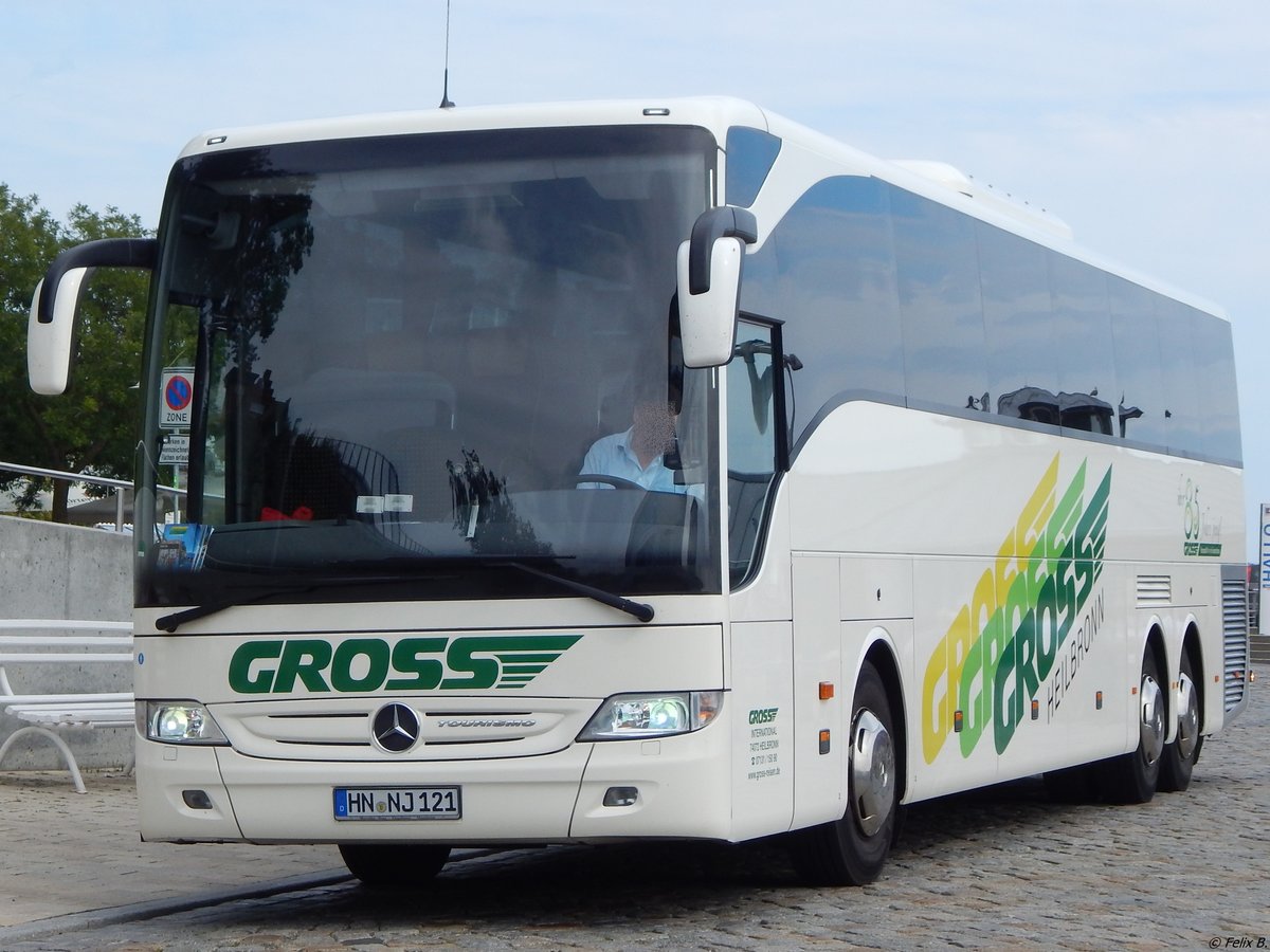 Mercedes Tourismo von Gross aus Deutschland im Stadthafen Sassnitz. 