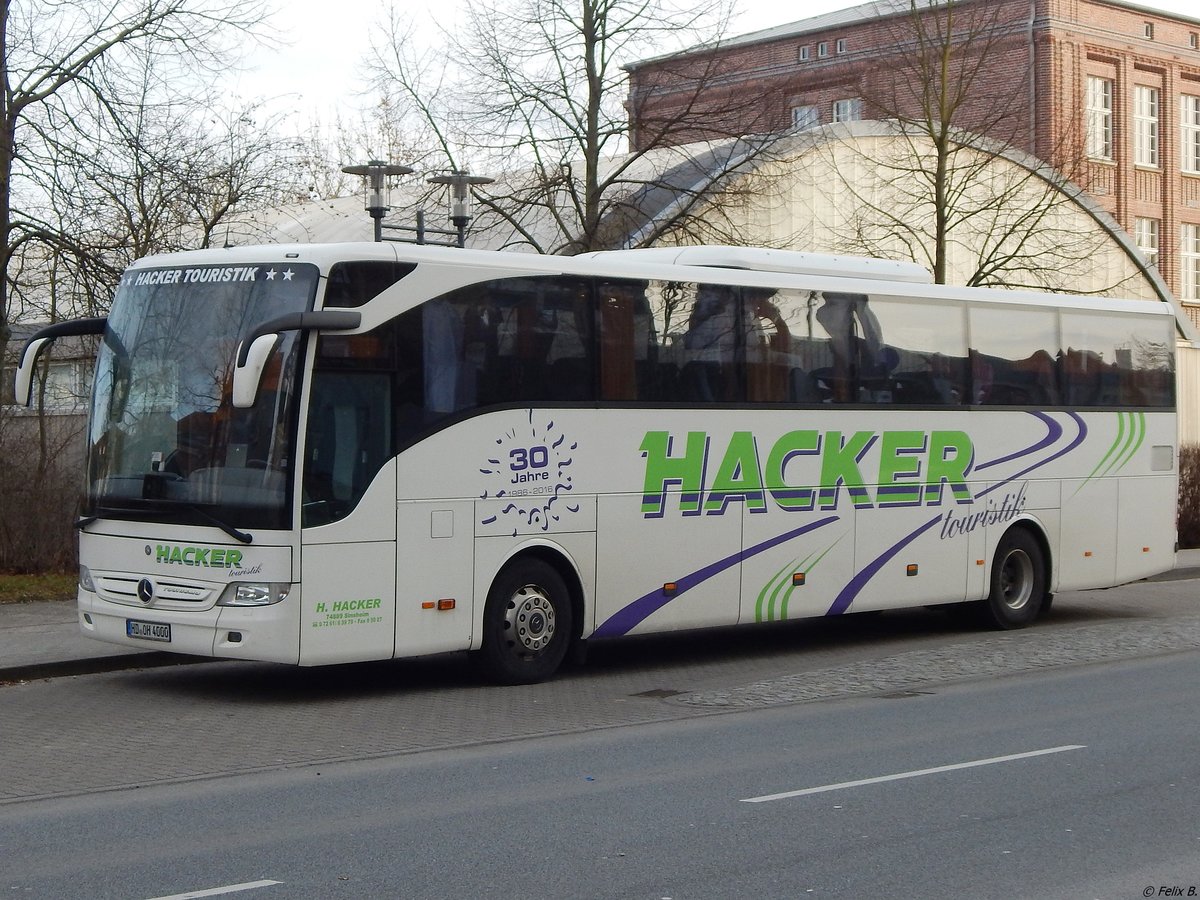 Mercedes Tourismo von Hacker aus Deutschland in Neubrandenburg.