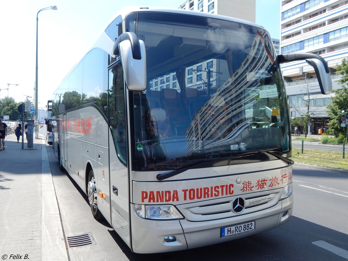 Mercedes Tourismo von Panda Touristic aus Deutschland in Berlin.