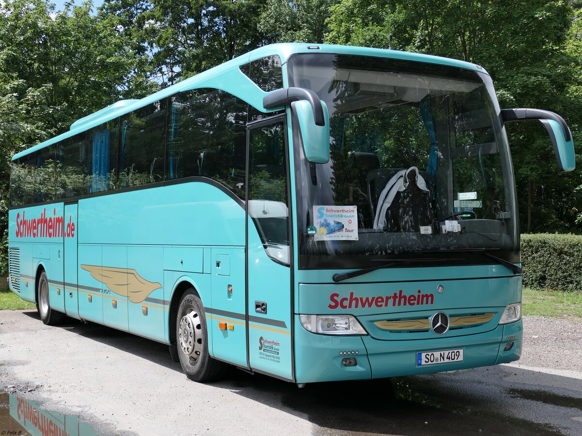 Mercedes Tourismo von Schwertheim aus Deutschland in Binz.