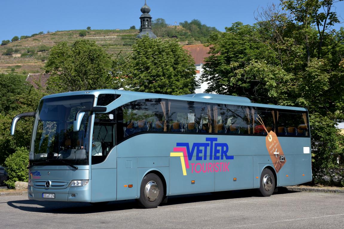 Mercedes Tourismo von Vetter Reisen aus der BRD 06/2017 in Krems.