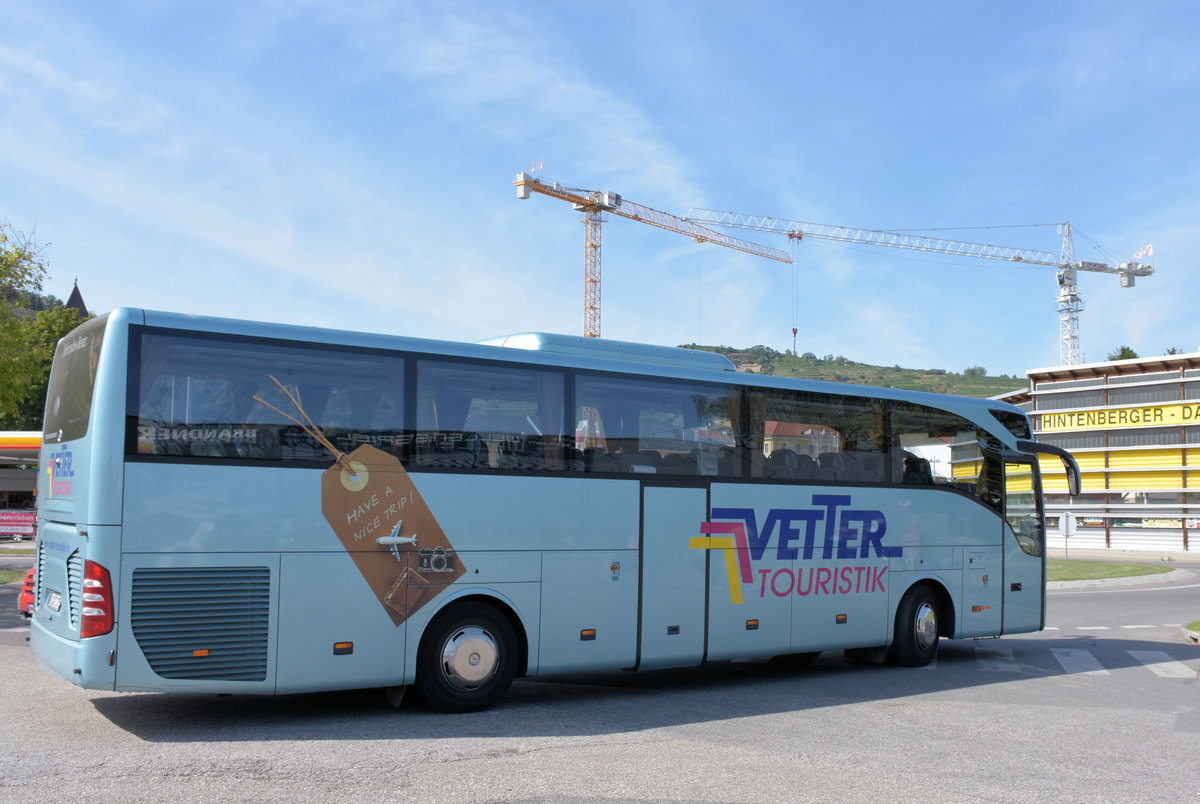 Mercedes Tourismo von Vetter Reisen aus der BRD 2017 in Krems.