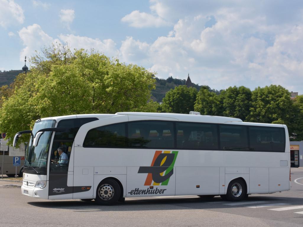 Mercedes Travego von Eichberger Reisen aus der BRD 06/2017 in Krems.