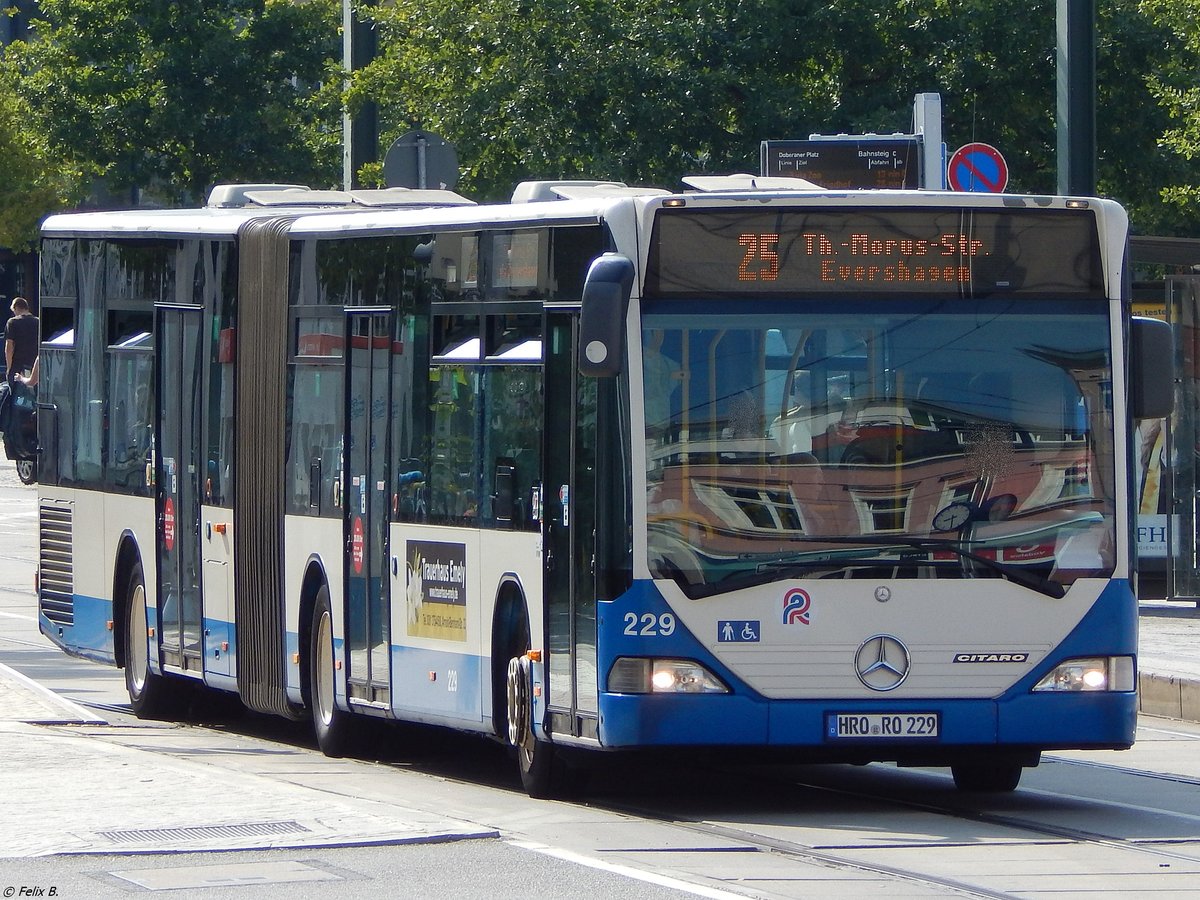 Merecdes Citaro I der Rostocker Straßenbahn AG in Rostock.