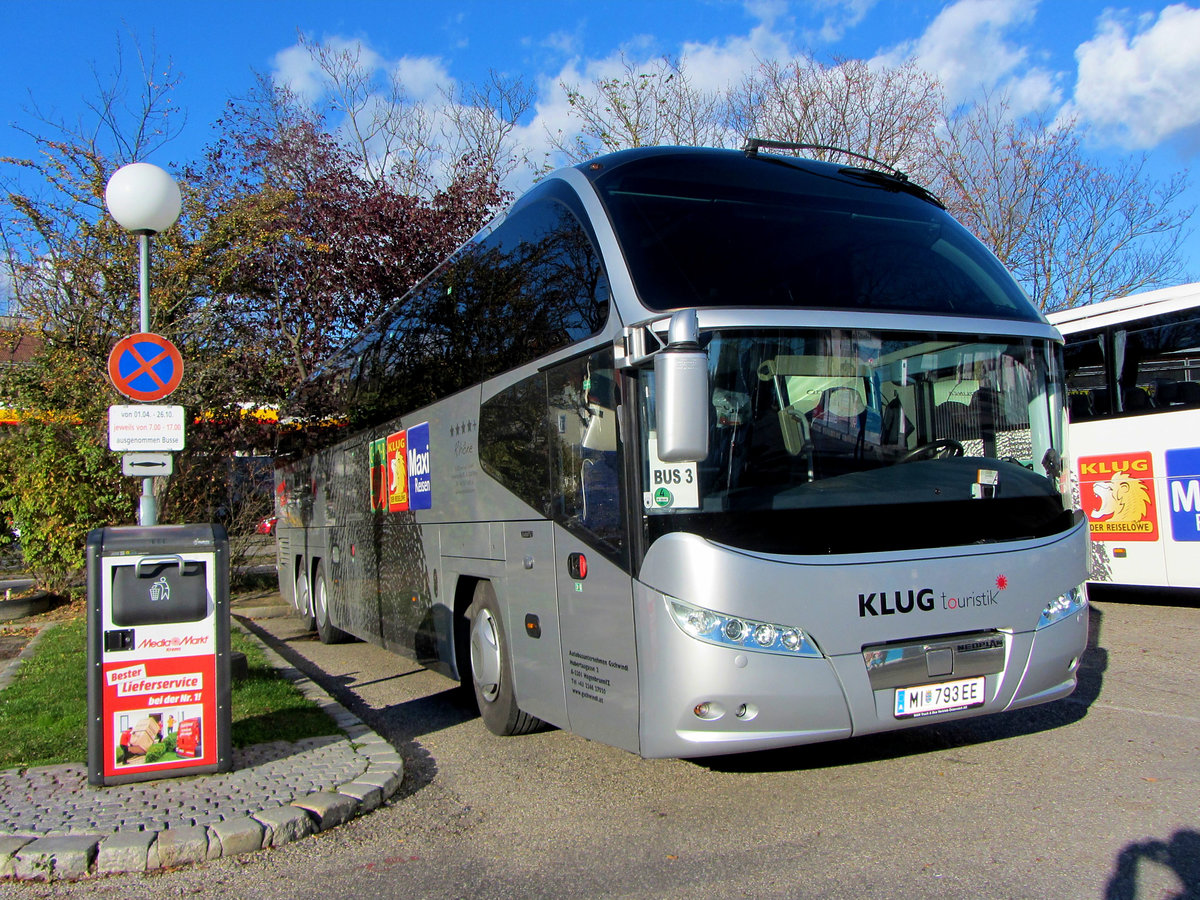 Neoplan Cityliner vom Autobusunternehmen Gschwindl aus sterreich in Krems.