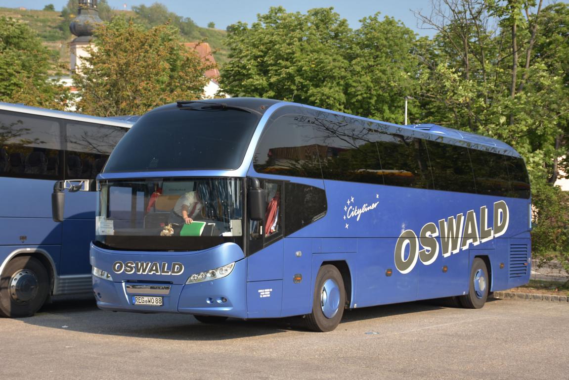 Neoplan Cityliner von OSWALD Reisen aus der BRD im Mai 2018 in Krems.