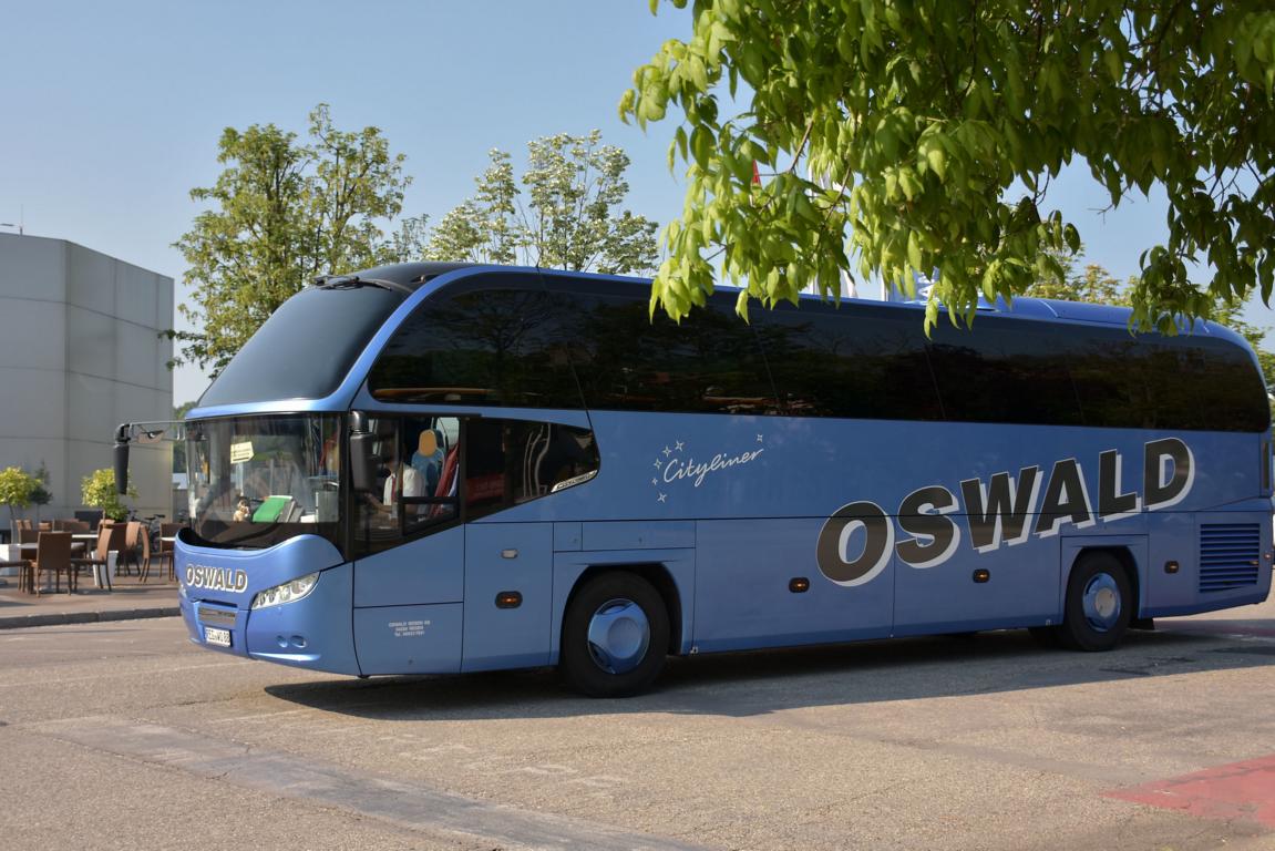 Neoplan Cityliner von OSWALD Reisen aus der BRD im Mai 2018 in Krems.