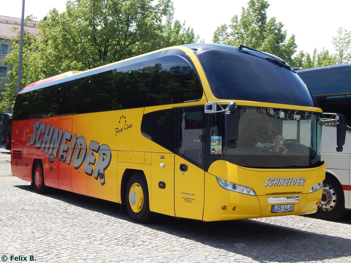 Neoplan Cityliner von Schneider aus Deutschland in Potsdam.