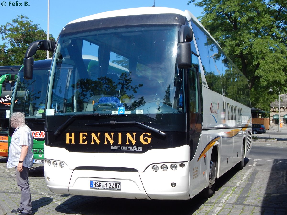 Neoplan Tourliner von Henning aus Deutschland in Berlin.