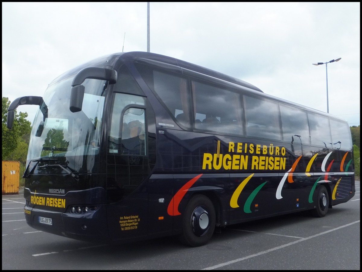 Neoplan Tourliner von Rügen Reisen aus Deutschland in Bergen.