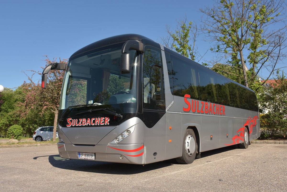 Neoplan Trendliner von Sulzbacher Reisen aus sterreich 05/2018 in Krems.