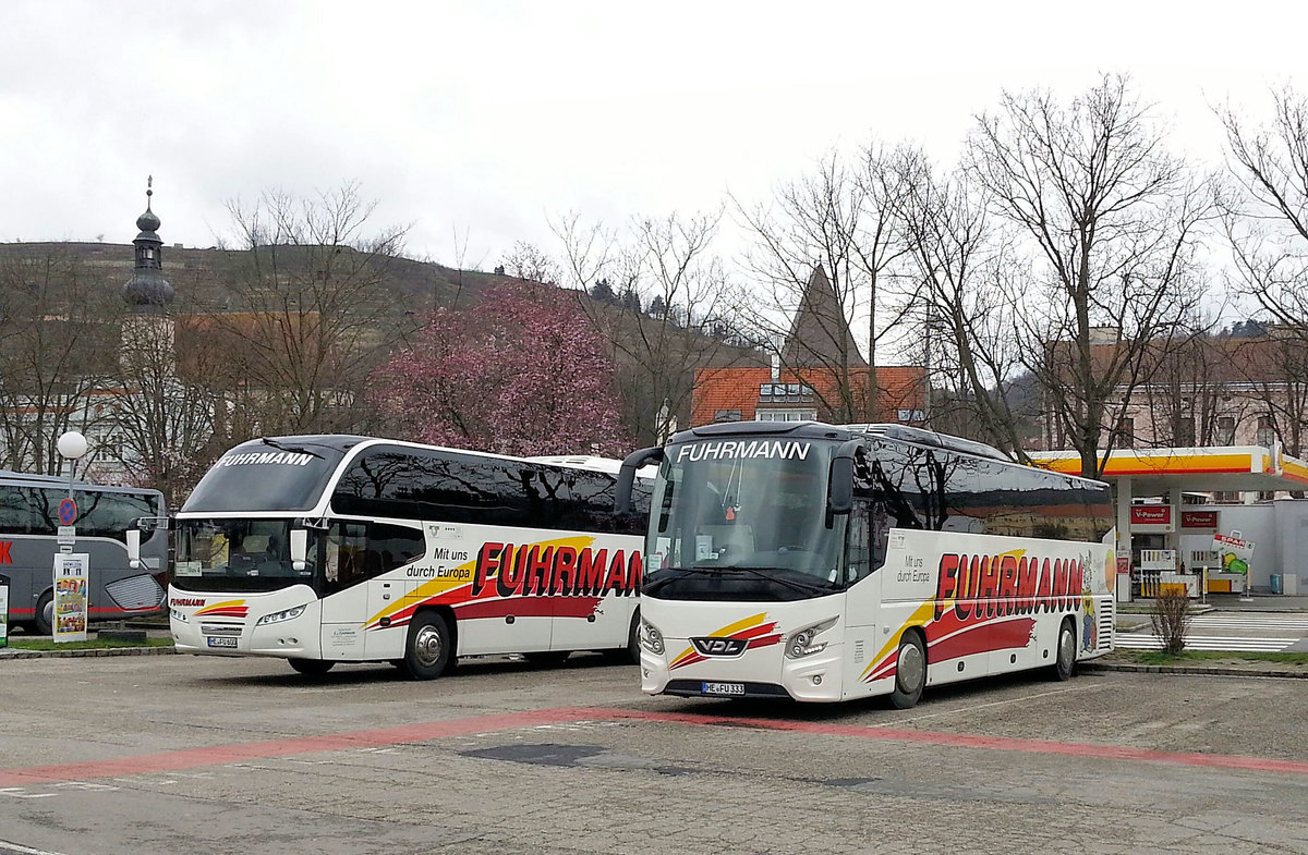 Rechts ein VDL Futura von Fuhrmann Reisen aus der BRD und links ein Neoplan Cityliner von Fuhrmann in Krems.