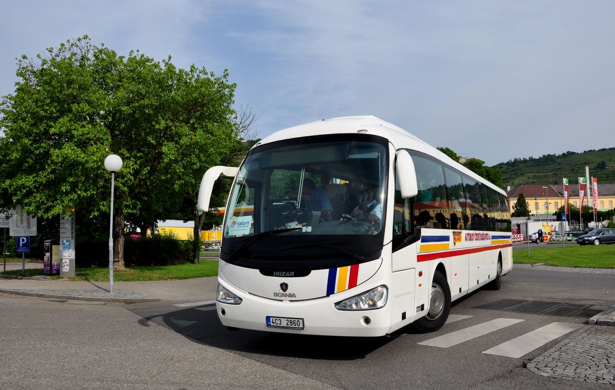 Scania Irizar von CSAD aus der CZ in Krems gesehen.