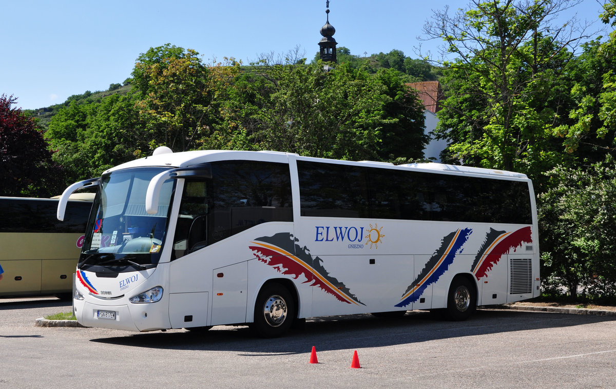 Scania Irizar von Elwoj aus Polen in Krems gesehen.