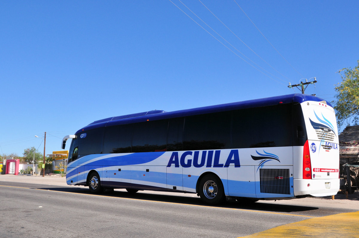 Scania Irizar I5 Linienbus von Aguila auf der Route Nr.1 in der Baja California Sur in Mexico gesehen,Mrz 2016