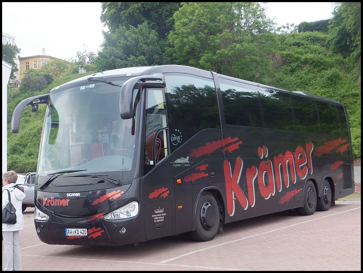 Scania Irizar von Krmer aus Deutschland im Stadthafen Sassnitz.