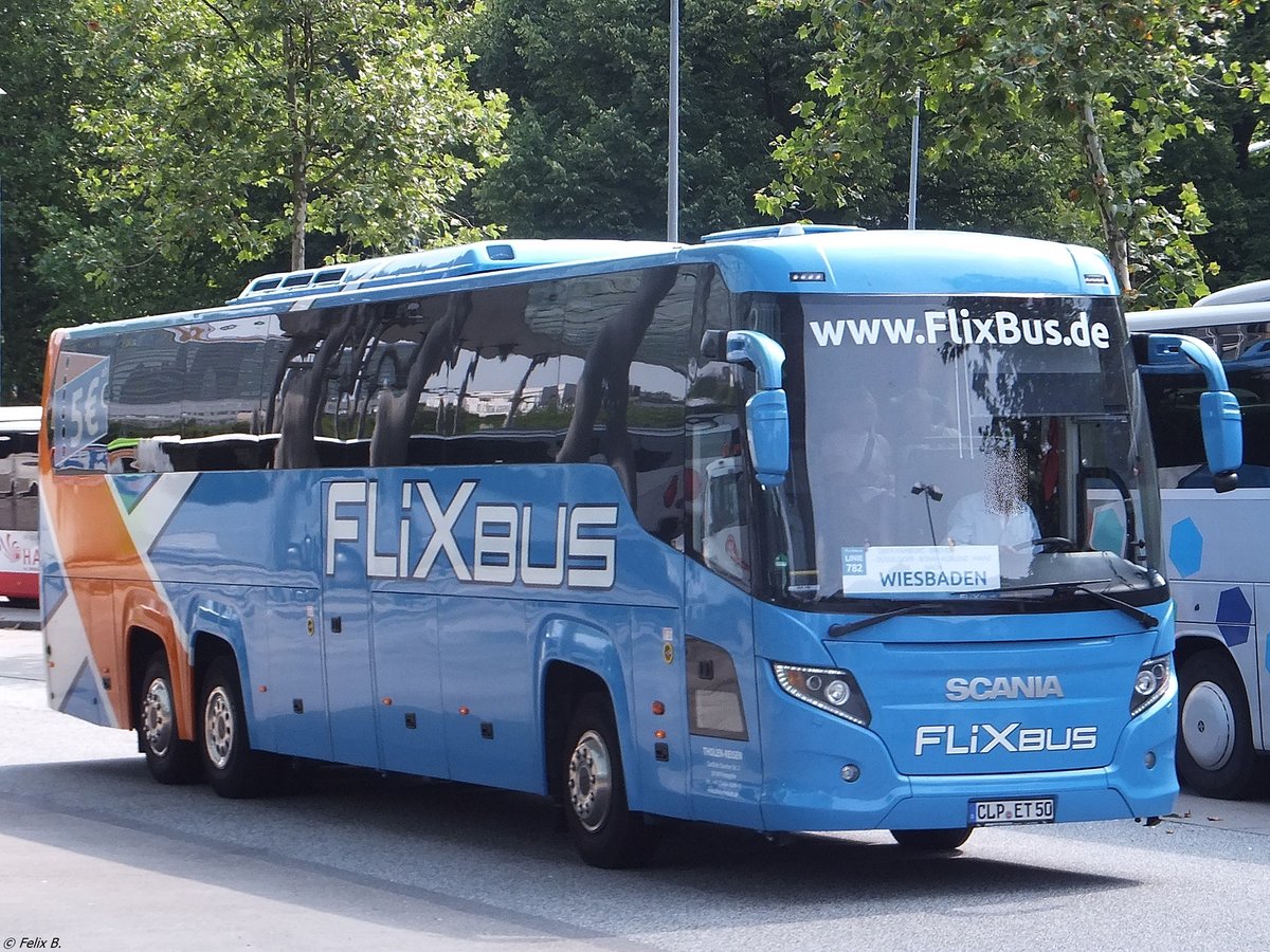 Scania Touring von FlixBus/Tholen aus Deutschland in Hamburg.