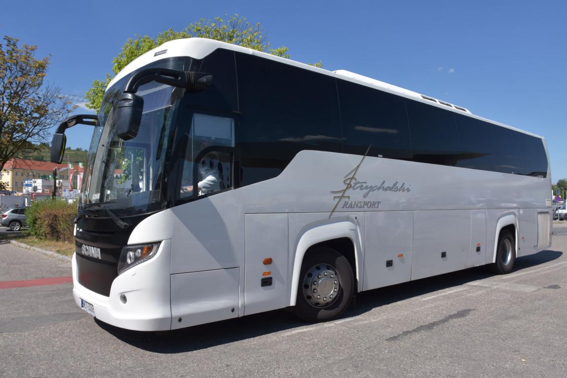 Scania Touring von Strychalski Transport aus PL 06/2017 in Krems.