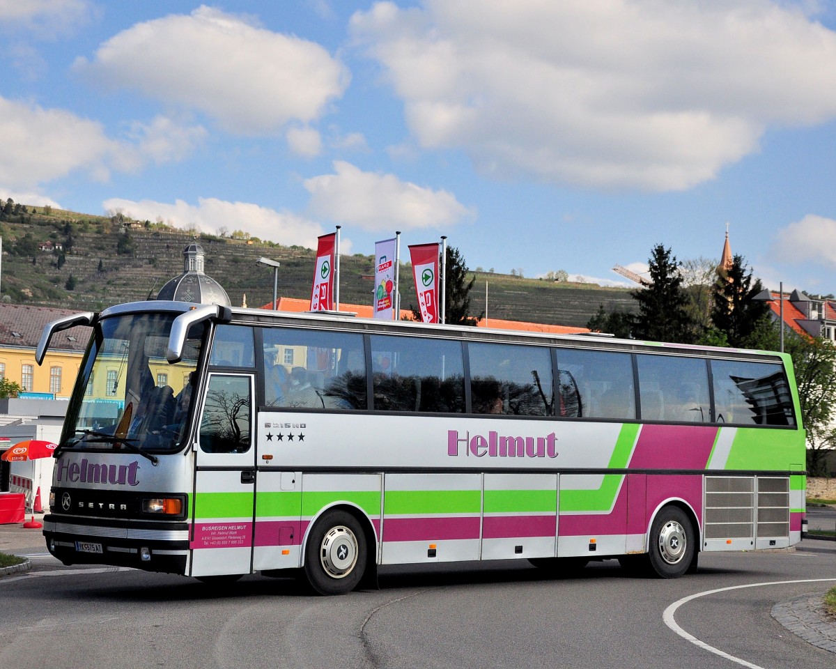 Setra 215 HD von Busreisen Helmut Mark aus sterreich im April 2015 in Krems.