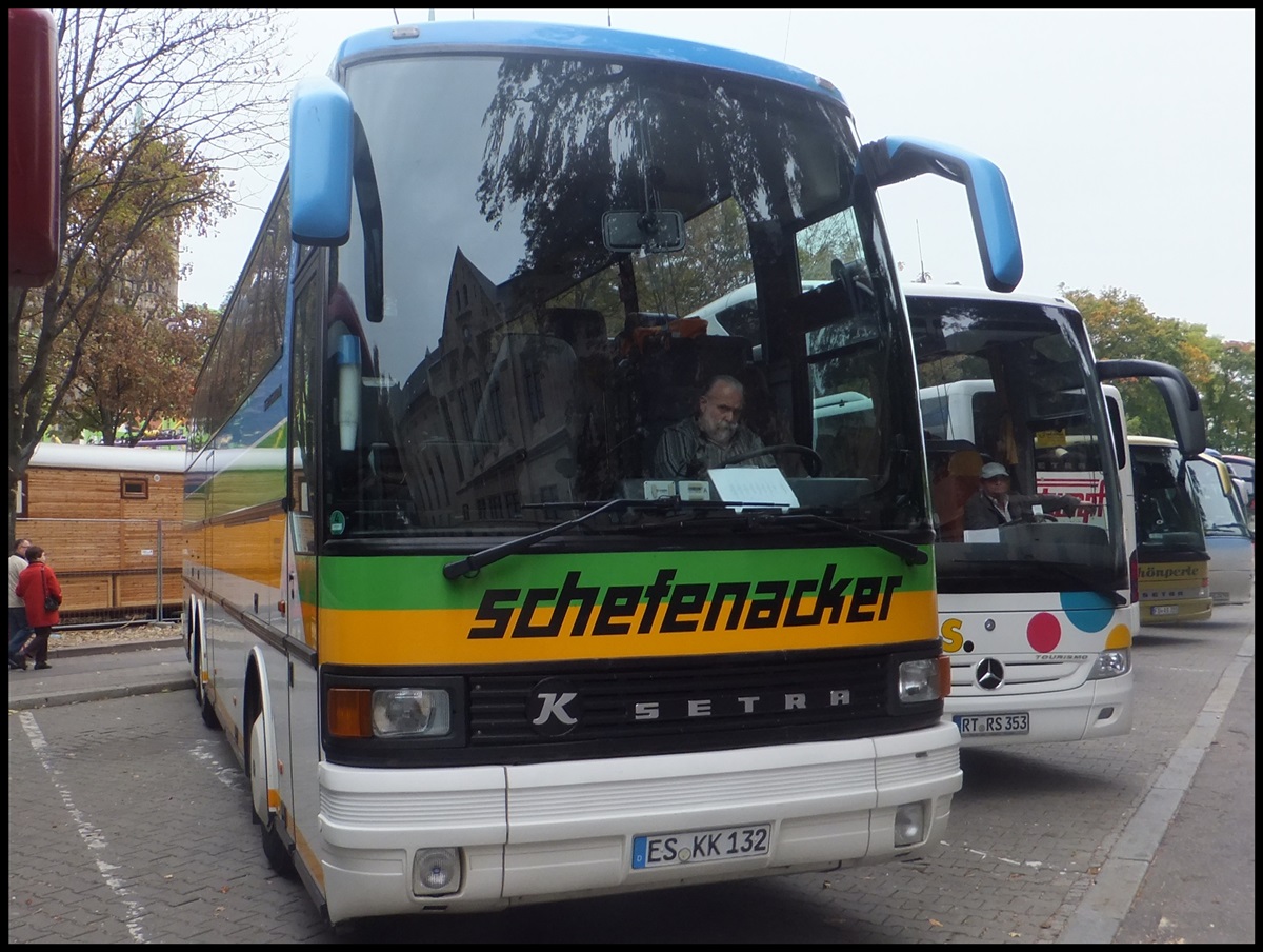 Setra 215 HDH von Schefenacker aus Deutschland in Erfurt.