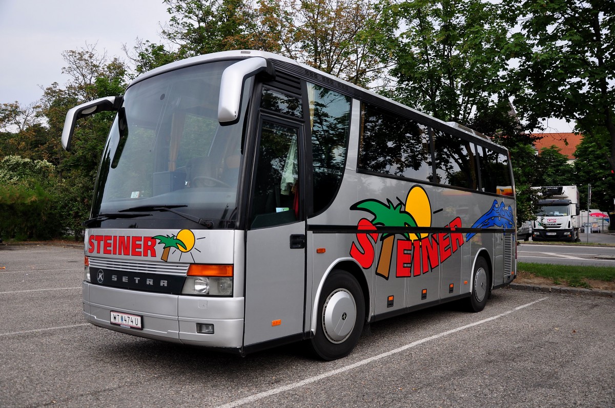 Setra 309 HD von Binder Reisen aus sterreich im Juni 2015 in Krems.