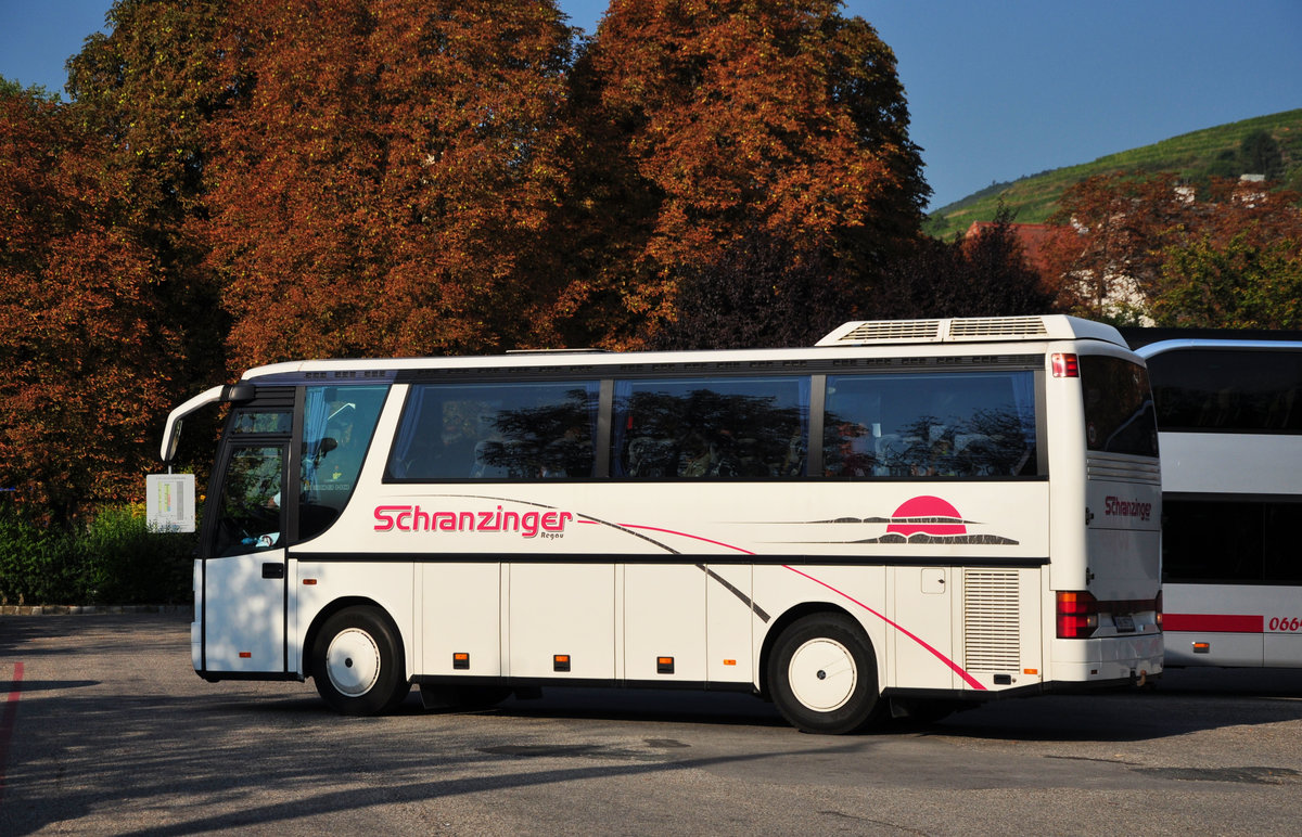 Setra 309 HD von Schranzinger Reisen aus sterreich in Krems.