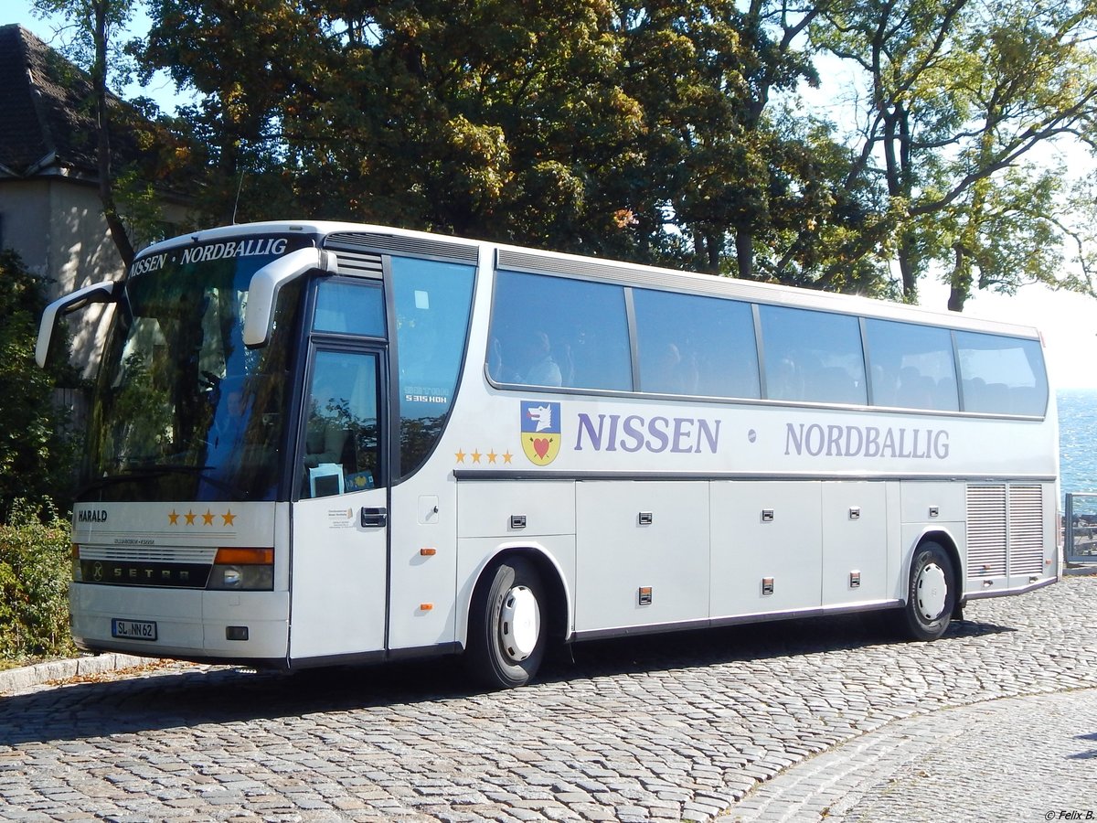 Setra 315 HDH von Nissen Nordballig aus Deutschland im Stadthafen Sassnitz.