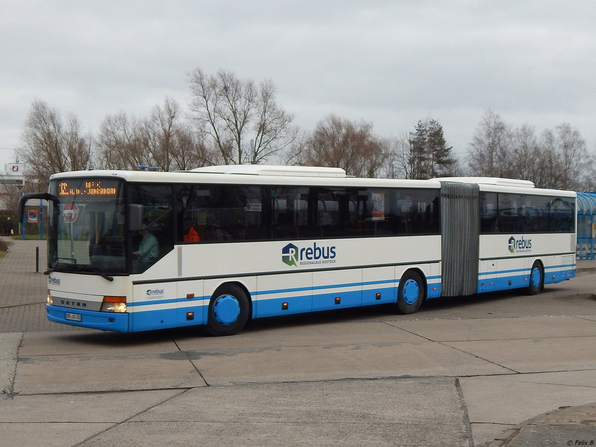 Setra 321 UL von Regionalbus Rostock in Rostock. 