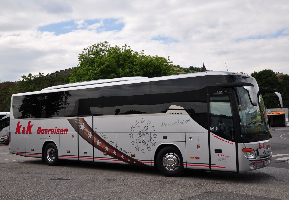 Setra 415 GT-HD von k & k Busreisen aus sterreich im Juni 2015 in Krems gesehen.