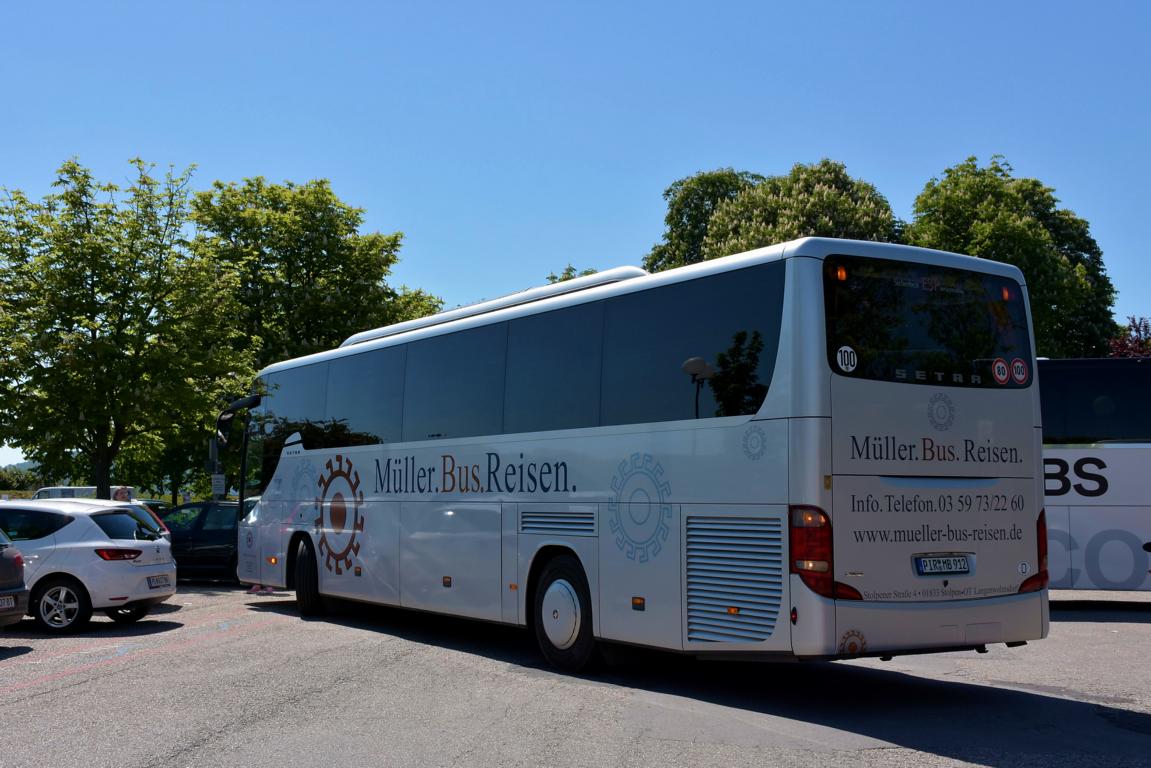 Setra 415 GT-HD von Mller Busreisen aus der BRD in Krems.