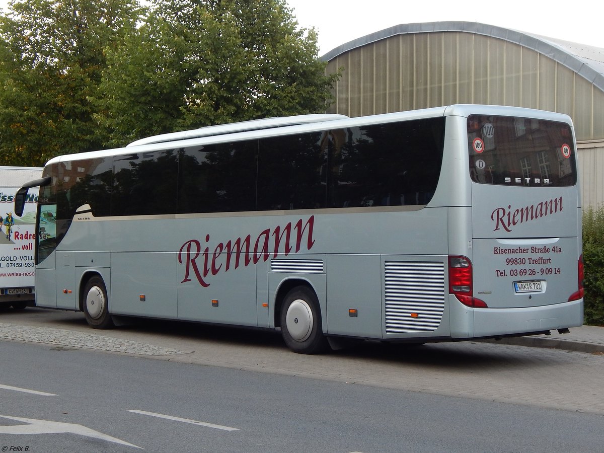 Setra 415 GT-HD von Riemann aus Deutschland in Neubrandenburg.